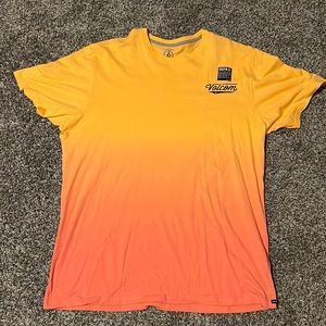 Volcom Disestablish Dye Mens T-shirt